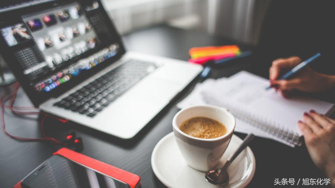 word怎么删除空白页